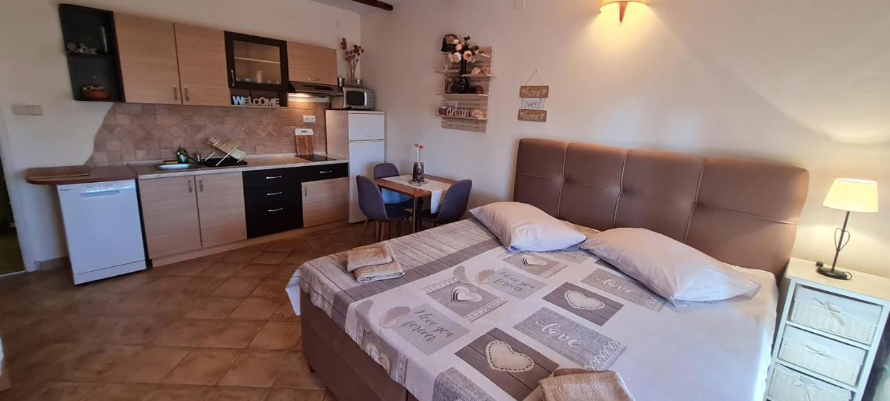 רוגוזניצה Apartments Rogoznicka Oaza מראה חיצוני תמונה